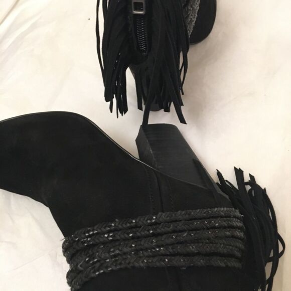 BCBG generation ankle boots open toe fringe back zip braided accents 8M - Picture 8 of 10